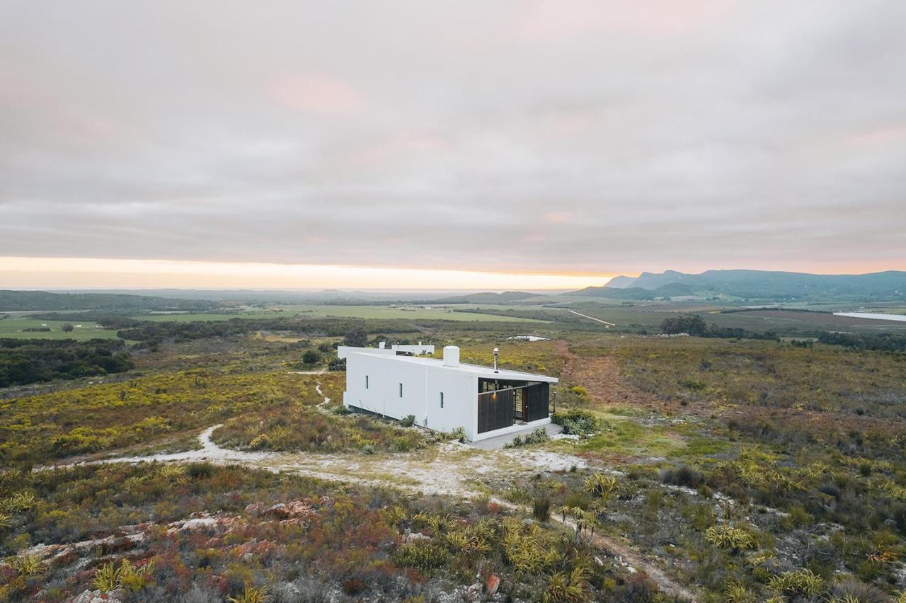 Farm 215 Private Nature Reserve Uilenkraal Esterno foto
